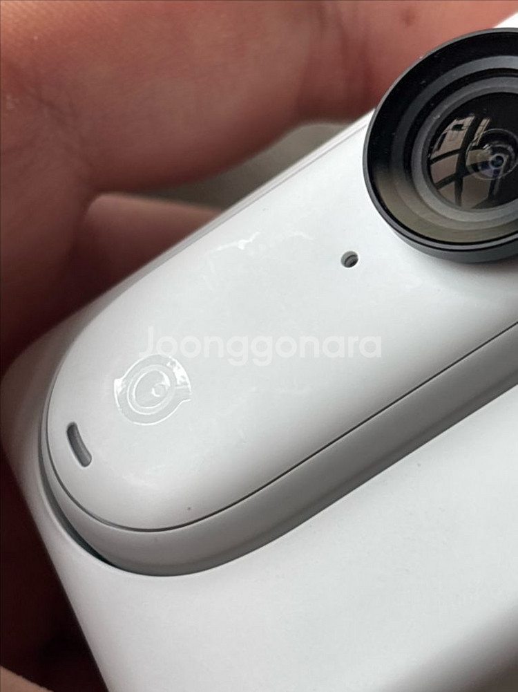 인스타 360 GO3 액션캠 판매합니다.--2