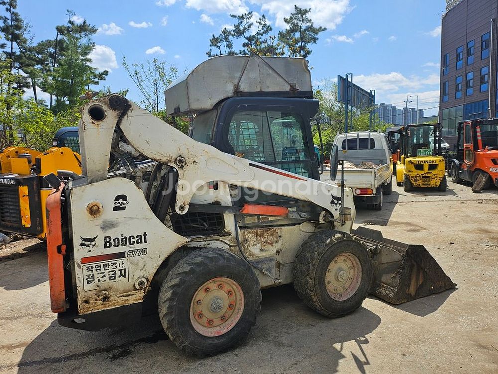 밥캣 92마력 자동클램프 스키로더 매매 s770--7