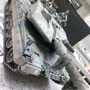 각종교신O1:16RC카탱크TD최신레오파드2A7헝롱알씨카