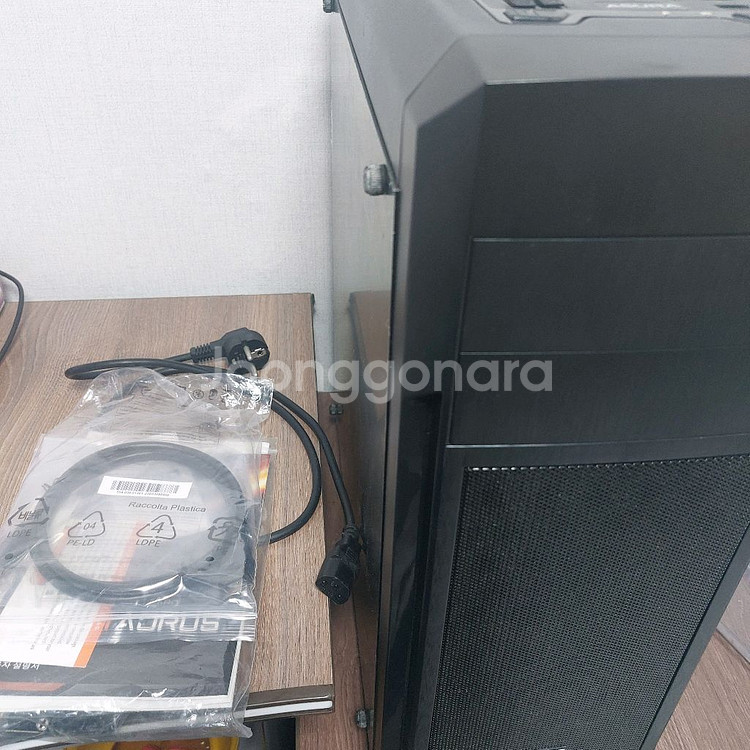 컴퓨터 GTX1660 SUPER 본체모니터 합쳐서팝니다--0