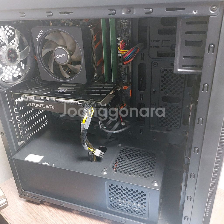컴퓨터 GTX1660 SUPER 본체모니터 합쳐서팝니다--2