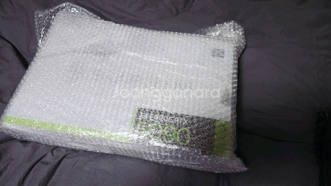 RTX5090 슈프림--0