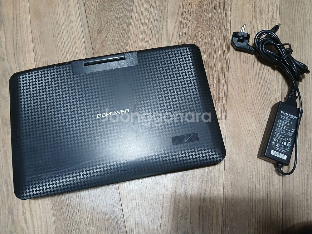 DBPOWER PD158 14인치 포터블 DVD플레이어--1