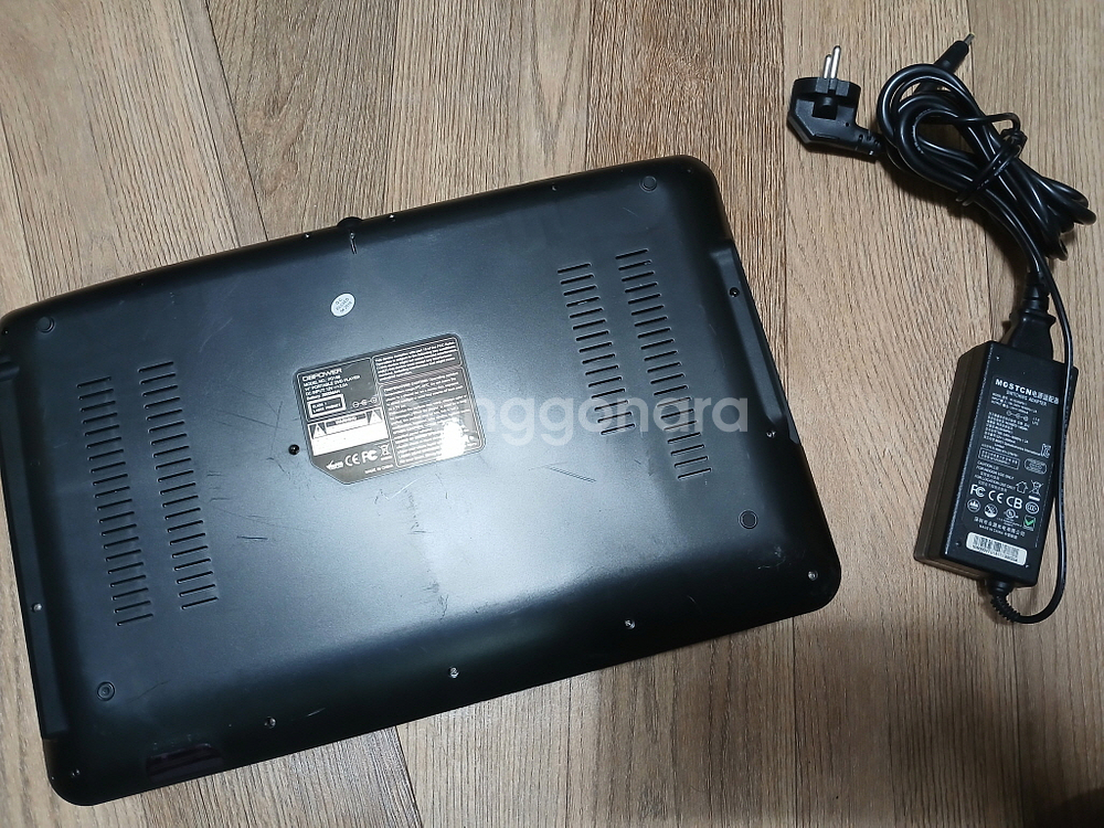 DBPOWER PD158 14인치 포터블 DVD플레이어--2