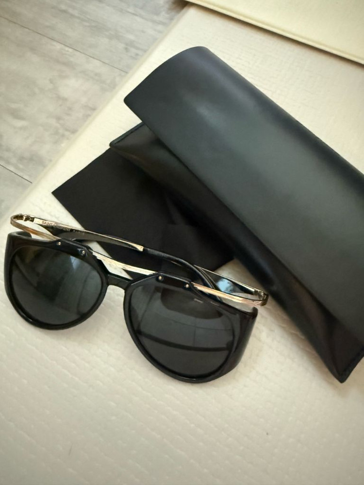 생로랑선글라스 이미지