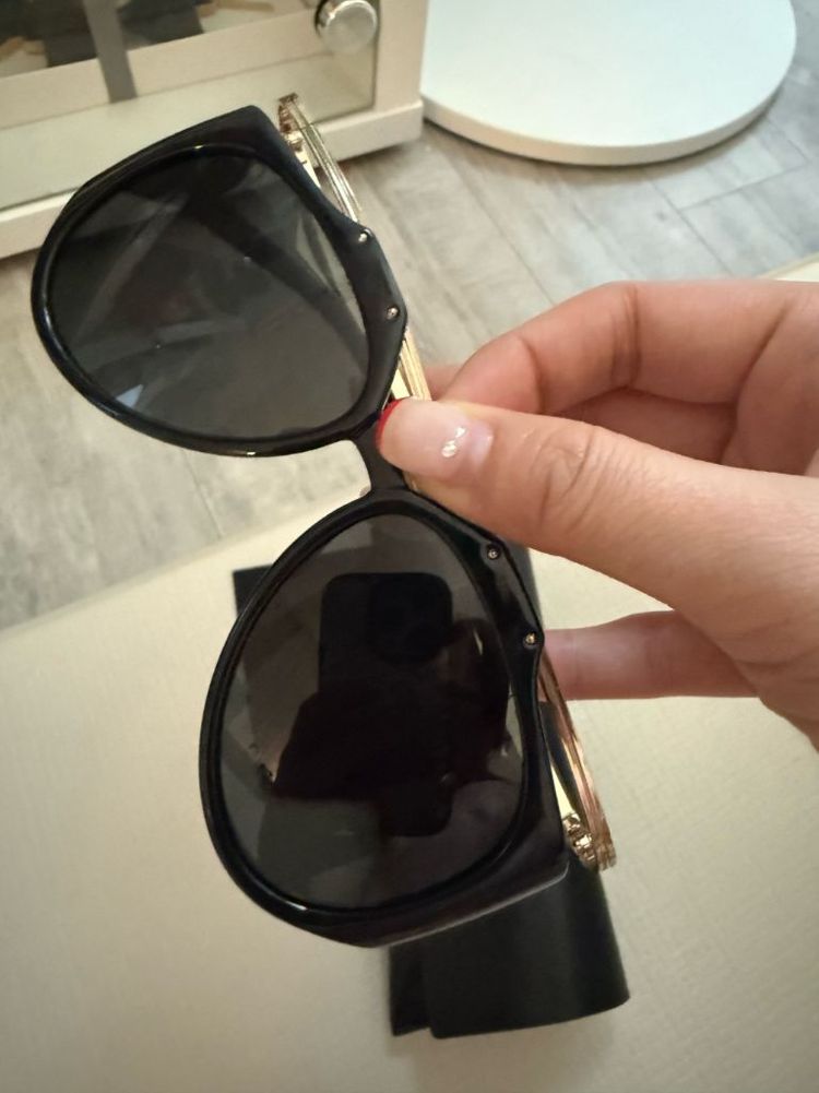 생로랑선글라스 이미지