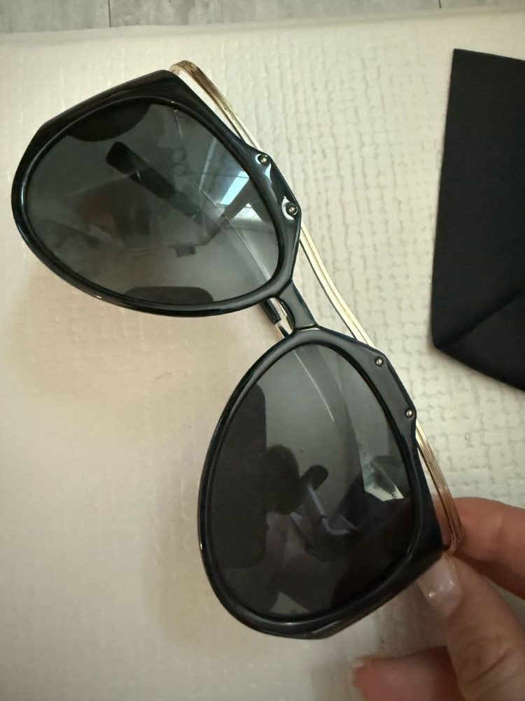 생로랑선글라스 이미지