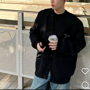 남자 프라다 라운드 가디건
