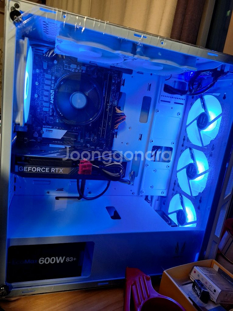 새제품)인텔i5 14400 RTX5060.영상편집--1