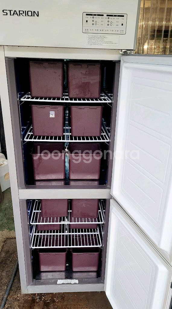 스타리온 업소용 스탠드김치냉장고--2