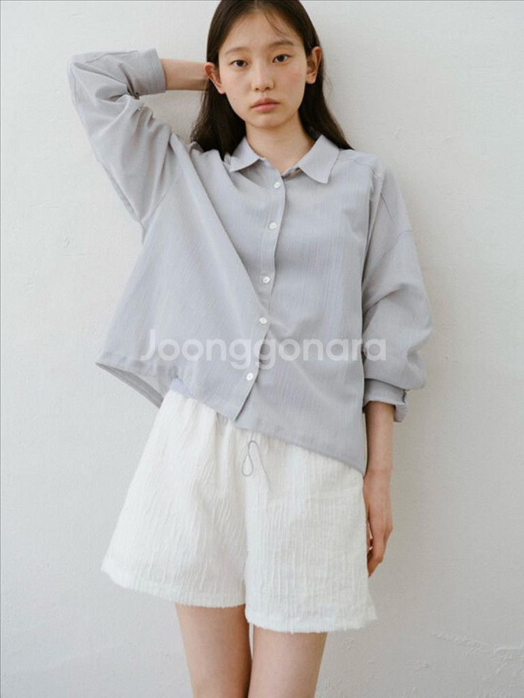 유라고 봄여름 셔츠 새상품--0