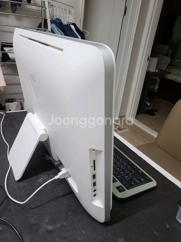 HP22인치 올인원PC입니다--3