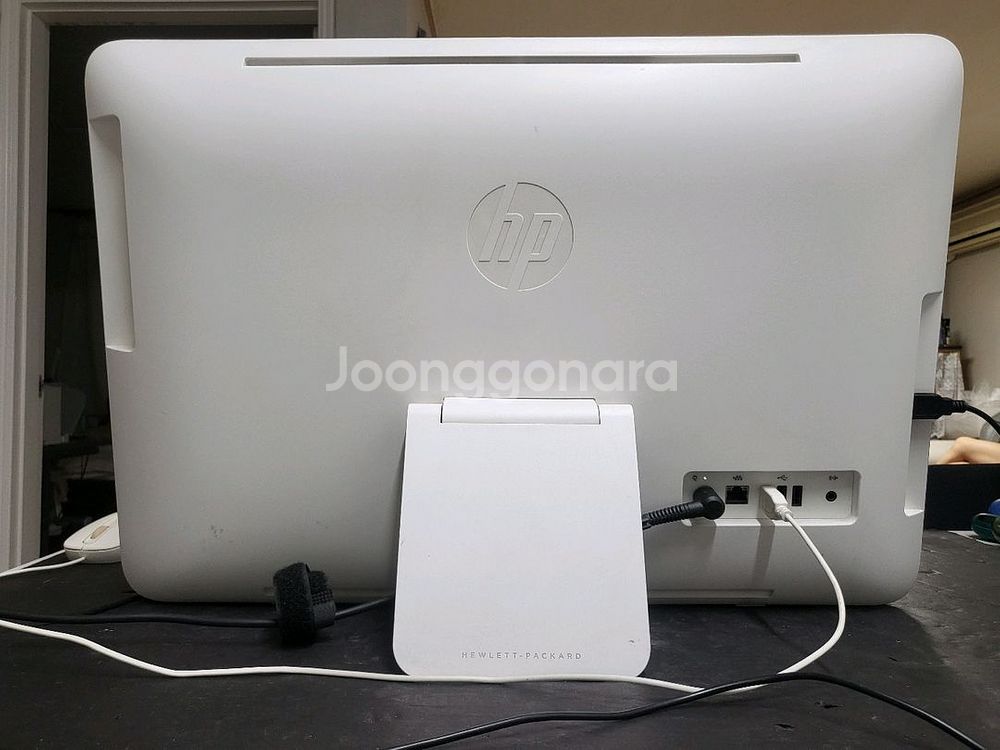 HP22인치 올인원PC입니다--5