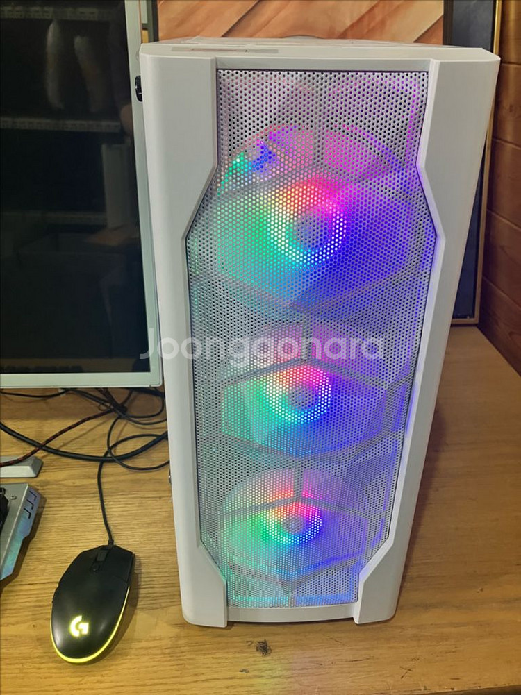 AMD 라이젠5 3600 32인치게이밍 모니터 세트--0