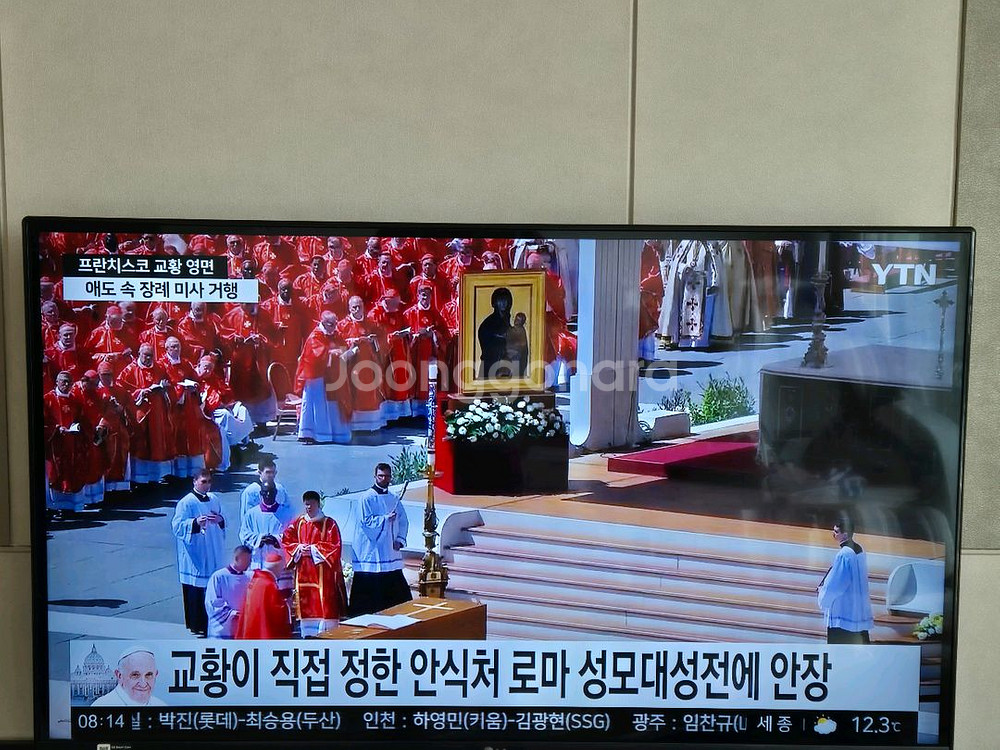 LG 47인치 스마트 TV 벽걸이형--1
