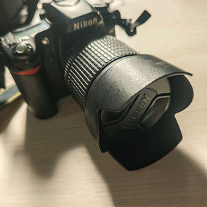 니콘 dslr 카메라 판매합니다