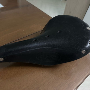 브룩스 b66 플라이어 안장
