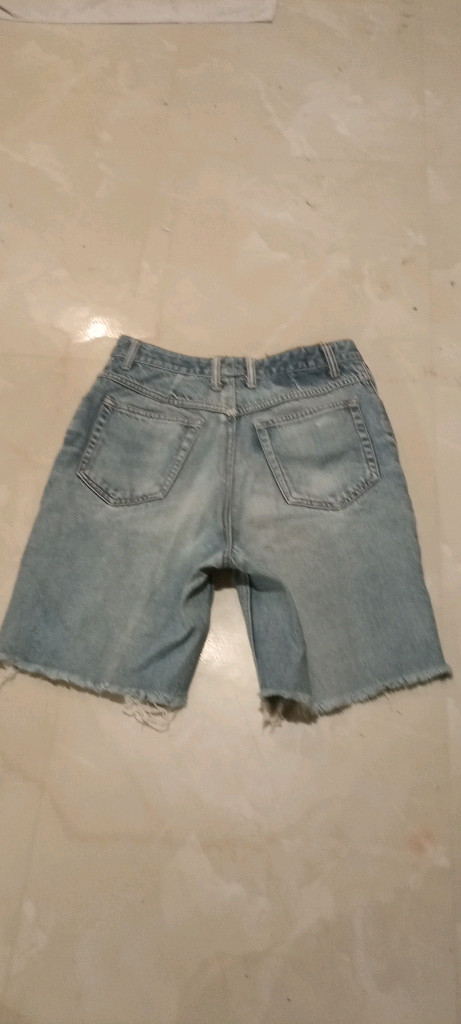 메이폴 데님 반바지. 사이즈 M 청바지 반바지 이미지