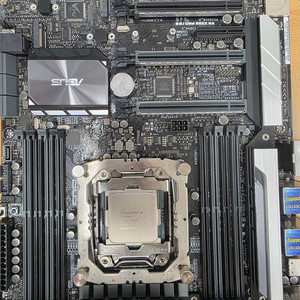 ASUS WS X299 PRO/SE + i9-7960x