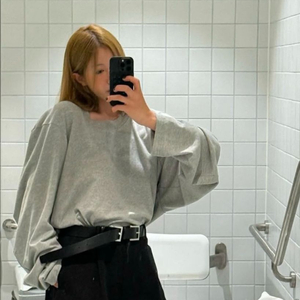 아웃핏 오버 루즈핏티 럭키티