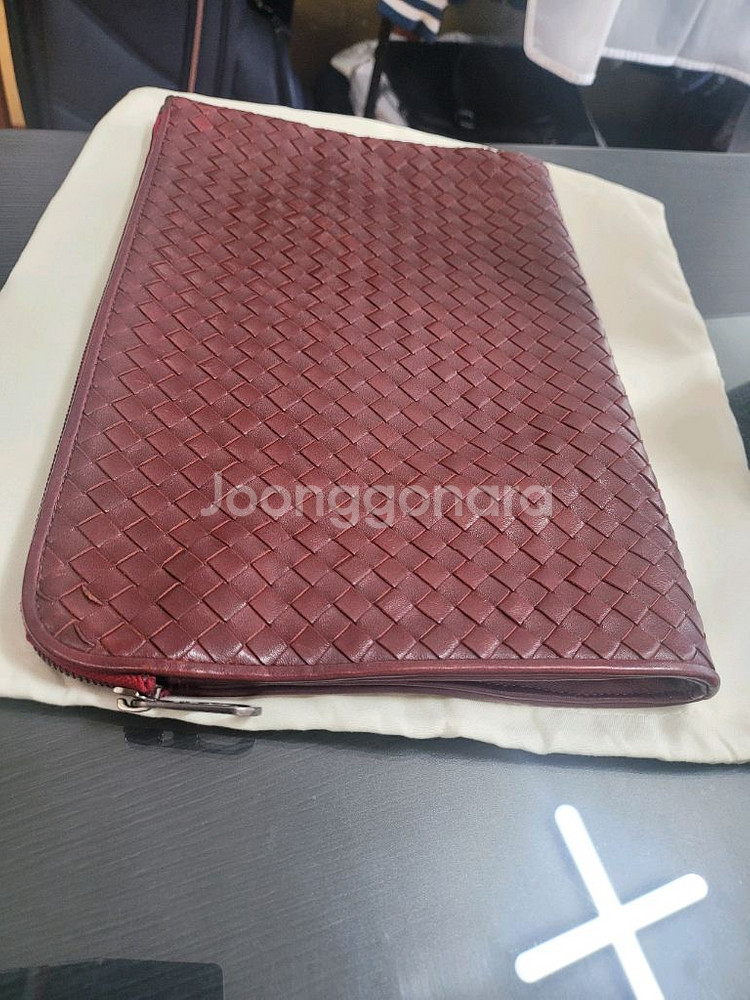 (정품)보테가 베네타 인트레치아토 클러치백--2