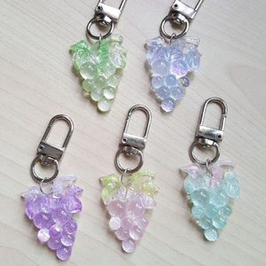 새상품 야광 포도 키링 판매합니당!