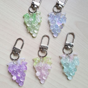 새상품 야광 포도 키링 판매합니당!