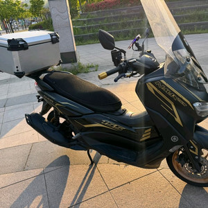 야마하 nmax155 22년 블박튜닝 팝니다