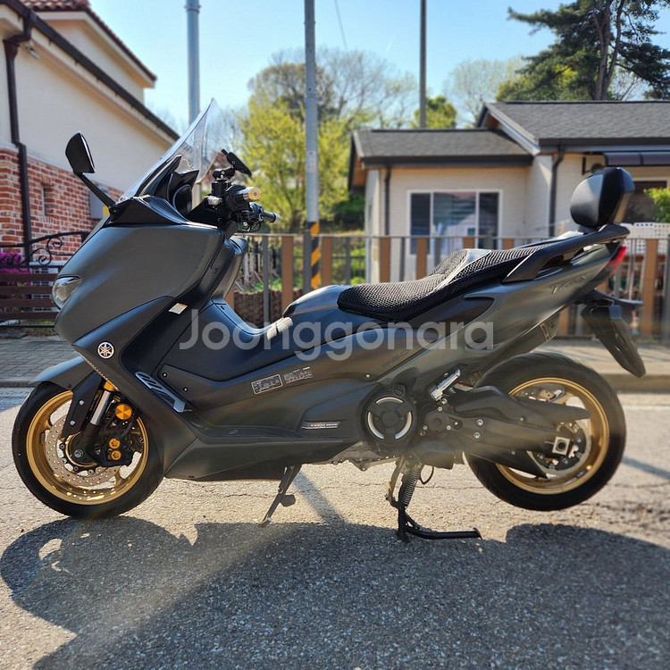 티맥스560 21년식 3만키로 아크라구변완,2채널블박--9