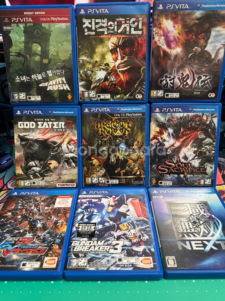 PS Vita 게임팩 x 18개--1