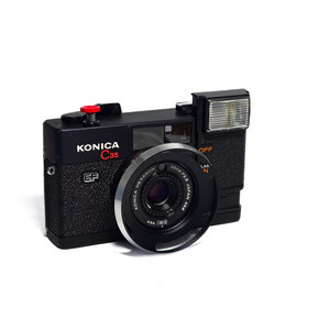KONICA C35 EF. 필름카메라.