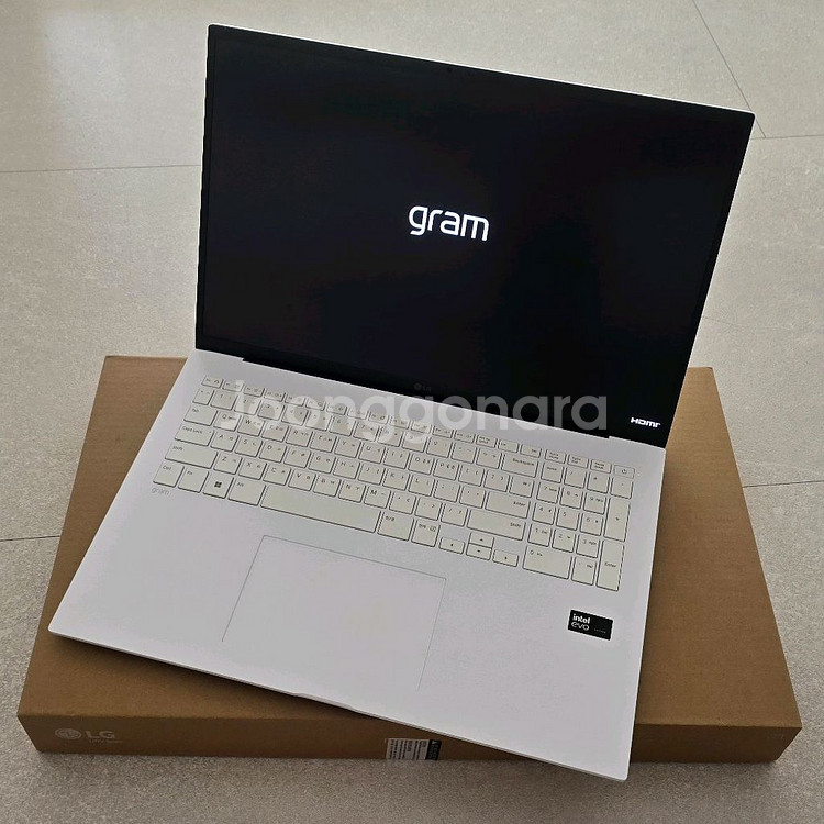 LG 그램 17인치 울트라 5 (24년형) 풀박스--1