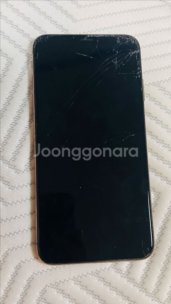아이폰 XS max 골드 액정/뒷판 파손 공기계 256--3