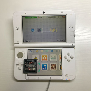 닌텐도 3DS XL 화이트 판매