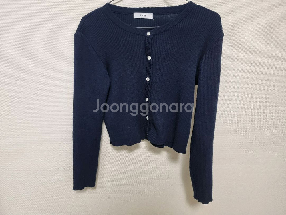 TWEE 크롭 골지 니트 네이비 가디건--0