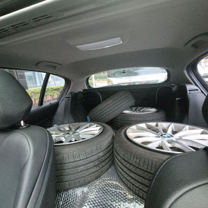 bmw 118d 순정 17인치 타이어휠팝니다.jpg
