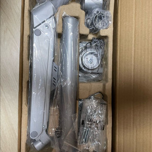 사이즈오브 모니터암 실버 싱글 팝니다