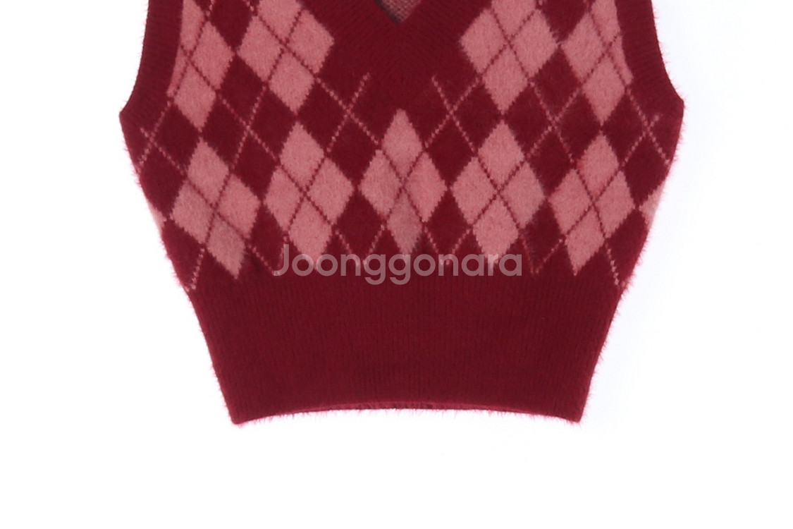 [M]보카바카 레드 핑크 헤어리 아가일 숏 니트베스트--2