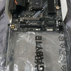 컴퓨터 반본체 메인보드 세트 b550m 2060s
