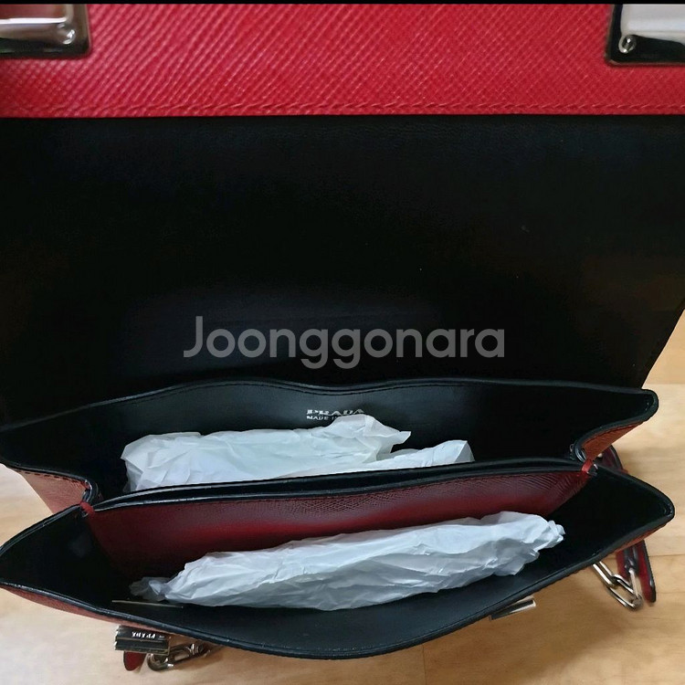 정품 프라다 은장 사피아노 스몰 체인 숄더백--7