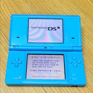 닌텐도 DSi 하늘색