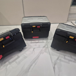 BMW 정품 삼박스 미사용 정품브라켓에 장착됨