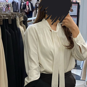 클로비스 리본 블라우스 _ 하객룩/오피스룩으로 추천!!