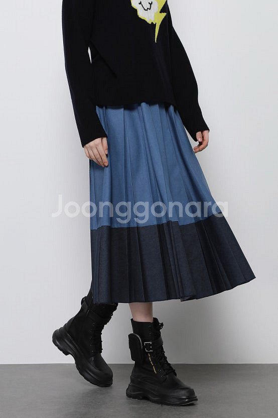 한섬 SJYP 플리츠 데님 롱스커트--0