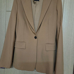 PINKO 카멜색 블레이저 66사이즈