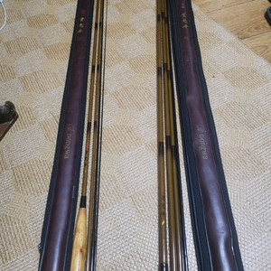 동와 귀룡봉골드 중층내림 낚시대 이미지