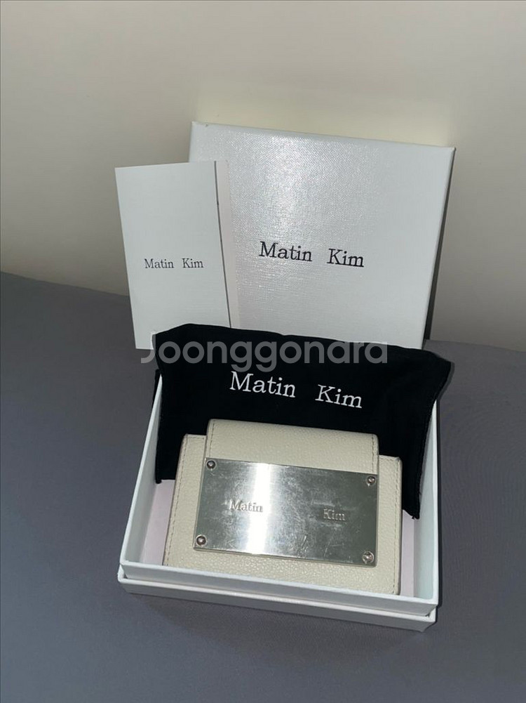 마뗑킴 아코디언 지갑 화이트 풀박--0
