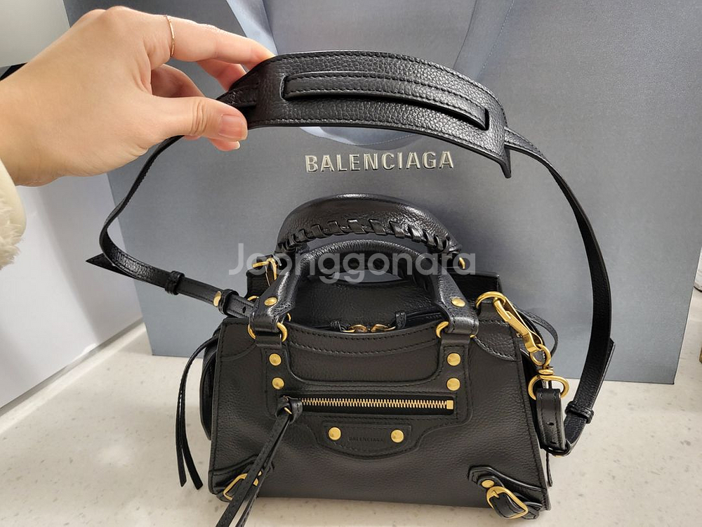 (정품) 발렌시아가 네오 클래식 미니 탑핸들백 가방--4