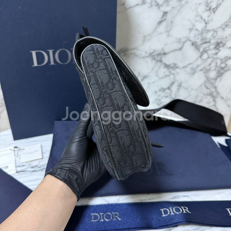 디올 오블리크 자카드 새들백 미듐--3