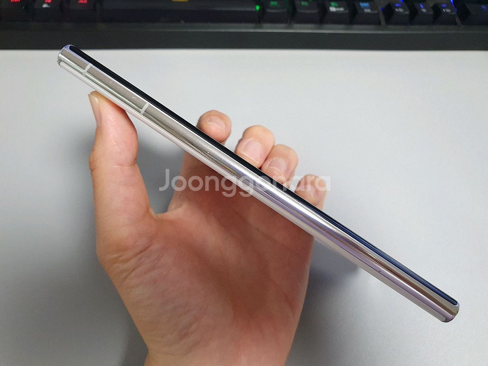 갤럭시 S22 울트라 / 256GB / 화이트--6